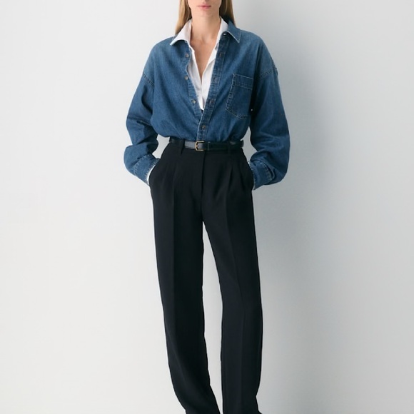 Aritzia Black Trousers - Picture 1 of 3